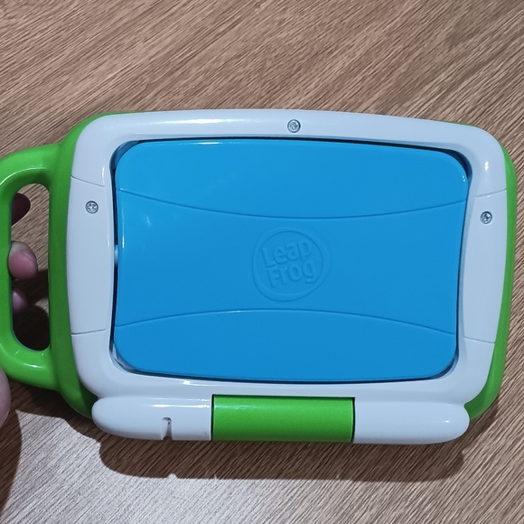 Leap Frog 2-in-1 LeapTop Touch - Picture 6 of 7